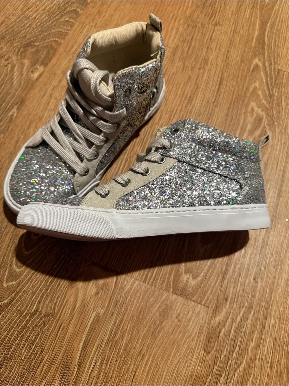 GAP Kids Glitter High-Top Sneakers Laces & Zipper - Silver